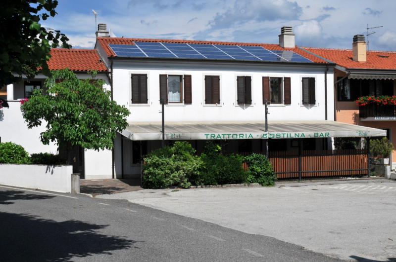 Affitto attività commerciale nuova costruzione zona Pese a San Dorligo Della Valle (TS) 200 mq