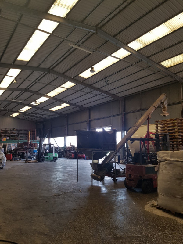 Capannone Commerciale PADOVA affitto  Zona Industriale Est Zona Industriale Erreti s.r.l.