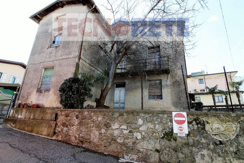 Rustico - Cascina MONIGA DEL GARDA vendita  Moniga del Garda - Centro  Studio Immobiliare Garda srl