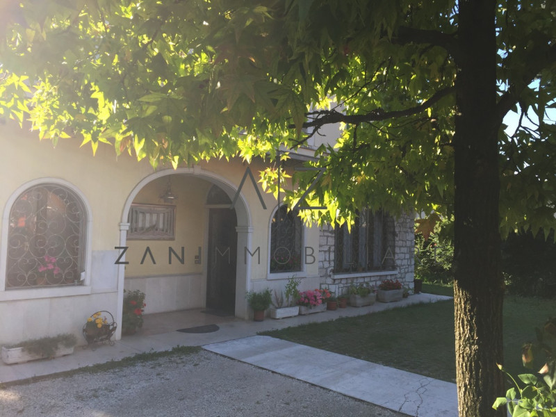 Villa Unifamiliare - Indipendente CASTELFRANCO VENETO vendita  Castelfranco Veneto - Centro  Zanimmobiliare di Adriana Zani