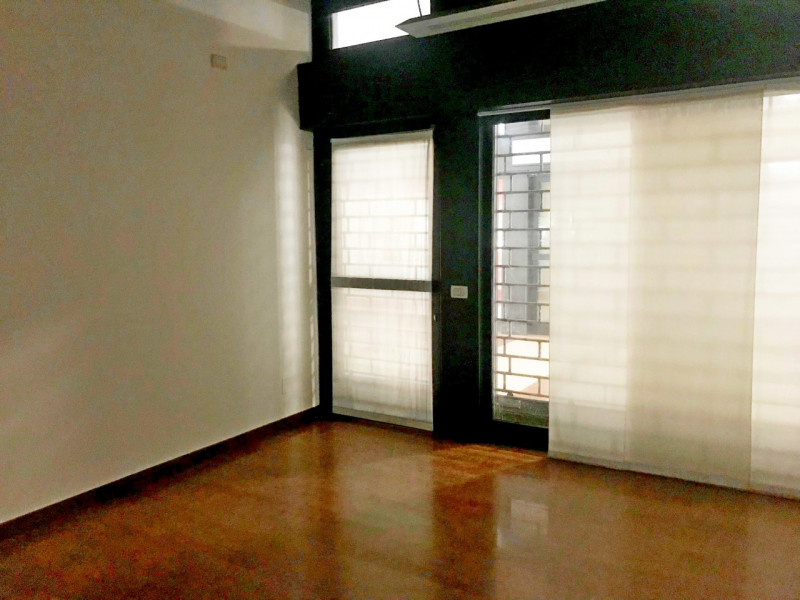 Ufficio - Loc.Com. VICENZA affitto  Borgo Casale - Stadio - Corso Padova corso Padova 148  36100 Vicenza Agenzia Pellegrini SNC di Meda Mara & C.