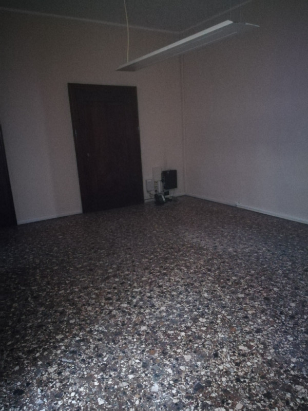 Ufficio - Loc.Com. VICENZA affitto  Centro Storico contrà porti Jolly Uno Immobiliare s.a.s.