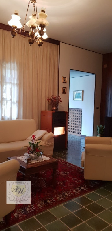 Villa Unifamiliare - Indipendente TRIBANO vendita  Tribano - Centro Via Roma Immobiliare Principe Umberto