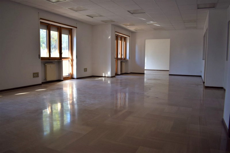 Ufficio - Loc.Com. PESCARA affitto  Centro via alcide de gasperi IMMOBILIARE BALZANO