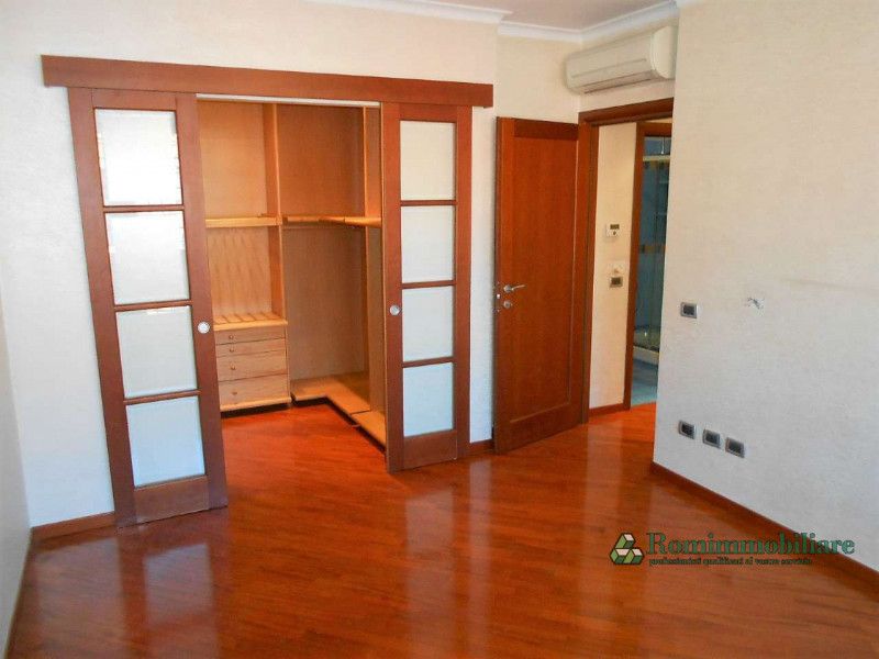 Appartamento ROMA vendita  Osteria del Curato piazza ilia Peikow 18 Romimmobiliare Srl