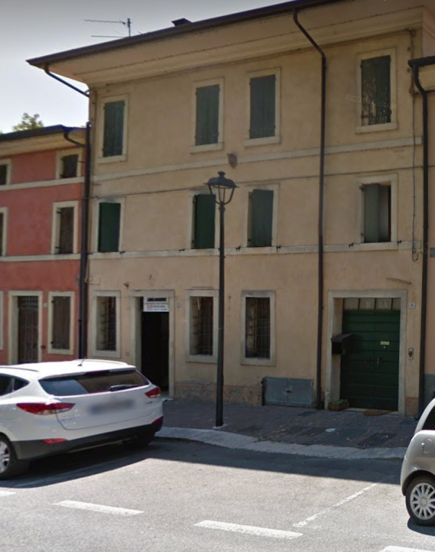 Vendita attività commerciale zona Sommacampagna - Centro a Sommacampagna (VR) 110 mq