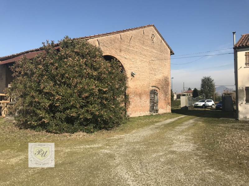 Villa Unifamiliare - Indipendente ESTE vendita  Este Via Principe Umberto, 54/B Immobiliare Principe Umberto