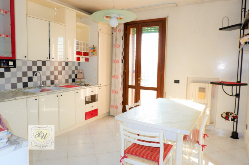 Villa Affiancata - Schiera ITALIA vendita   viale antonio gramsci Immobiliare Principe Umberto