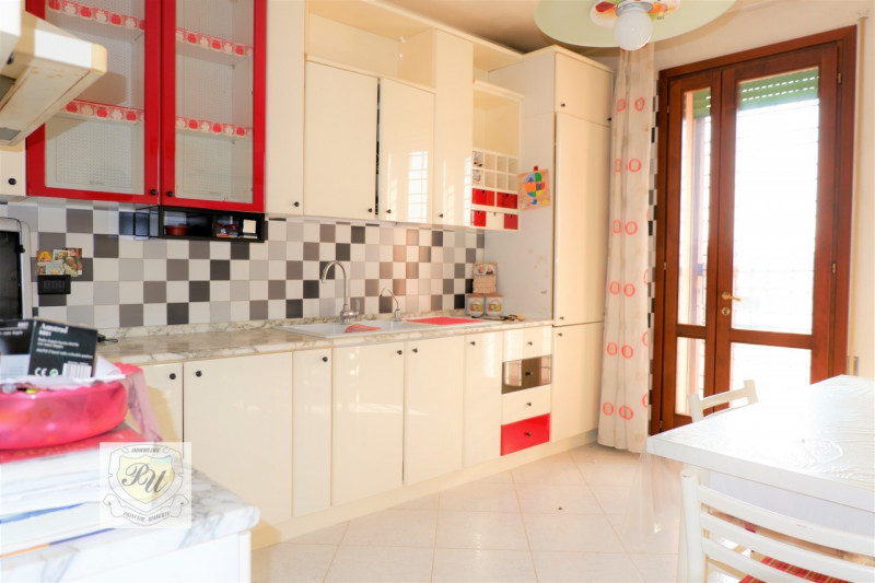 Villa Affiancata - Schiera ITALIA vendita   viale antonio gramsci Immobiliare Principe Umberto