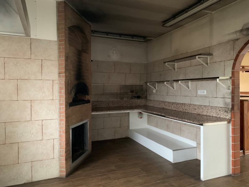 Negozio - Loc.Com. TRIESTE affitto  Semicentro Via di Vittorio 3/1 URBAN REAL ESTATE S.R.L.