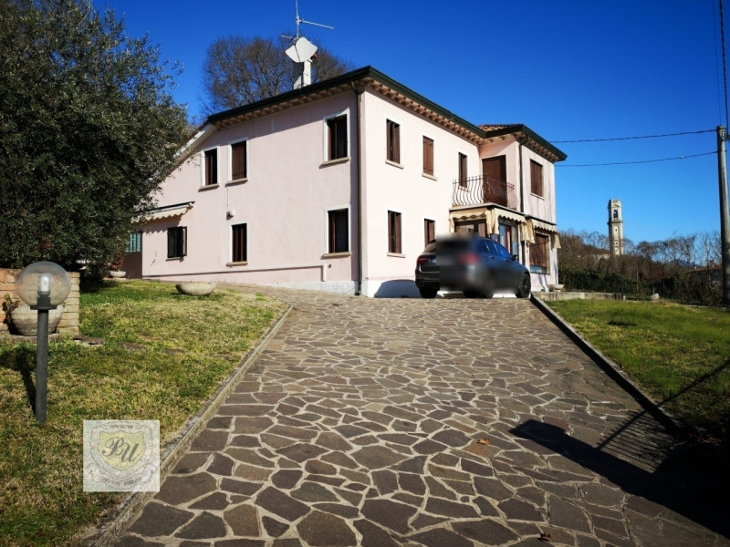 Villa Unifamiliare - Indipendente LOZZO ATESTINO vendita  Lozzo Atestino via fontanon 28 Immobiliare Principe Umberto