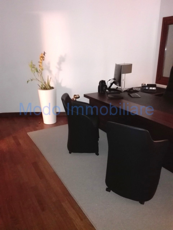 Ufficio - Loc.Com. VICENZA affitto  Centro Storico CORSO PALLADIO MODO IMMOBILIARE di Asset Immobiliare snc di Valente Eleonora Alessandra & C.