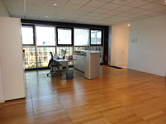 Ufficio - Loc.Com. PADOVA affitto  Padova Uno VIa Savelli Agenzia Immobiliare Petrarca