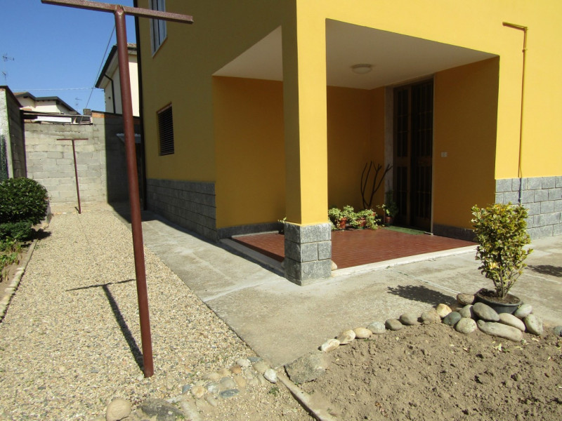 Villa Unifamiliare - Indipendente GARLASCO vendita  Garlasco via Custoza n° 3 Studio Immobiliare ImMedia - Case nel Verde