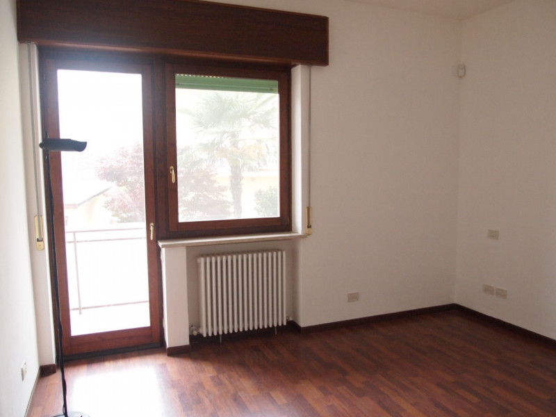 Ufficio - Loc.Com. VICENZA affitto  Porta Lupia - Eretenia - San Silvestro - Santi Apostoli - Piarda - Barche Via Belluzzi Abitare a Vicenza