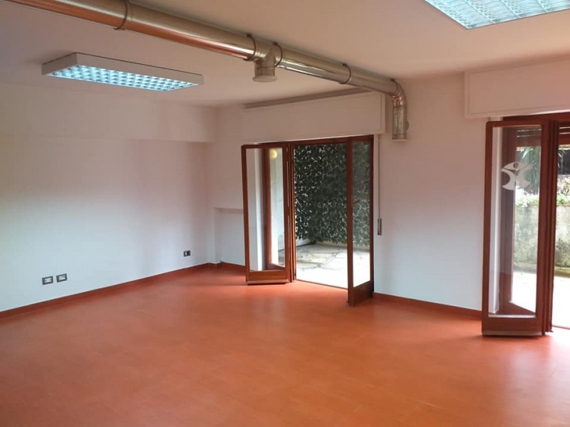 Ufficio - Loc.Com. PALERMO affitto  Alcide De Gasperi via Trinacria Mediterranea Real Estate