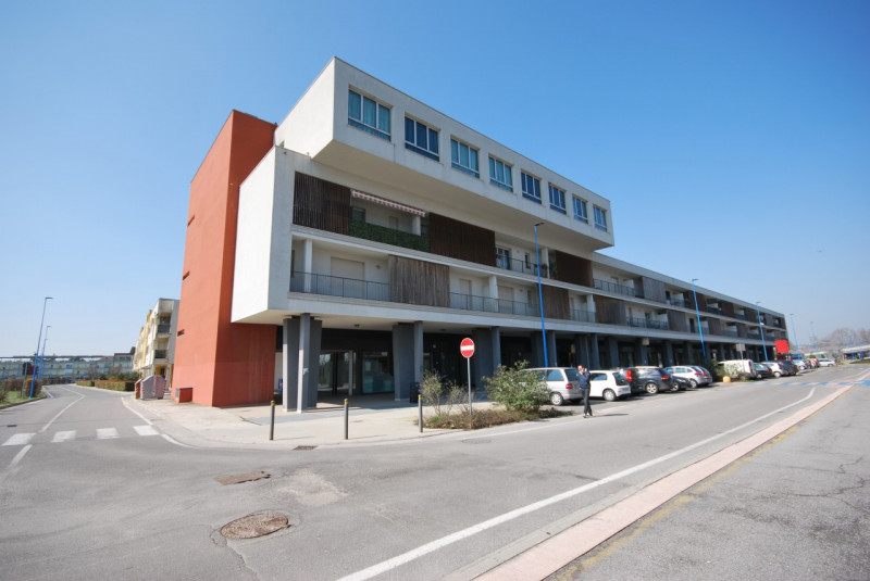 Negozio - Loc.Com. BRESCIA affitto  San Polo / Buffalora via lusetti Global Service Immobiliare S.r.l.