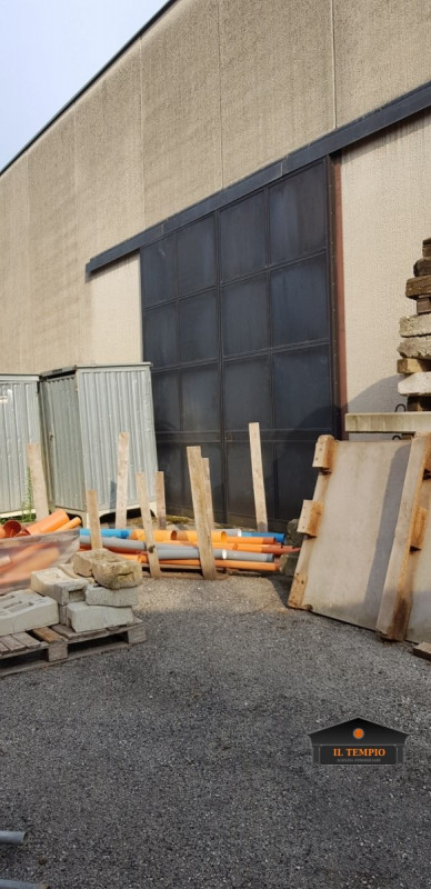 Capannone Commerciale VICENZA vendita  Zona Industriale Ovest via dell