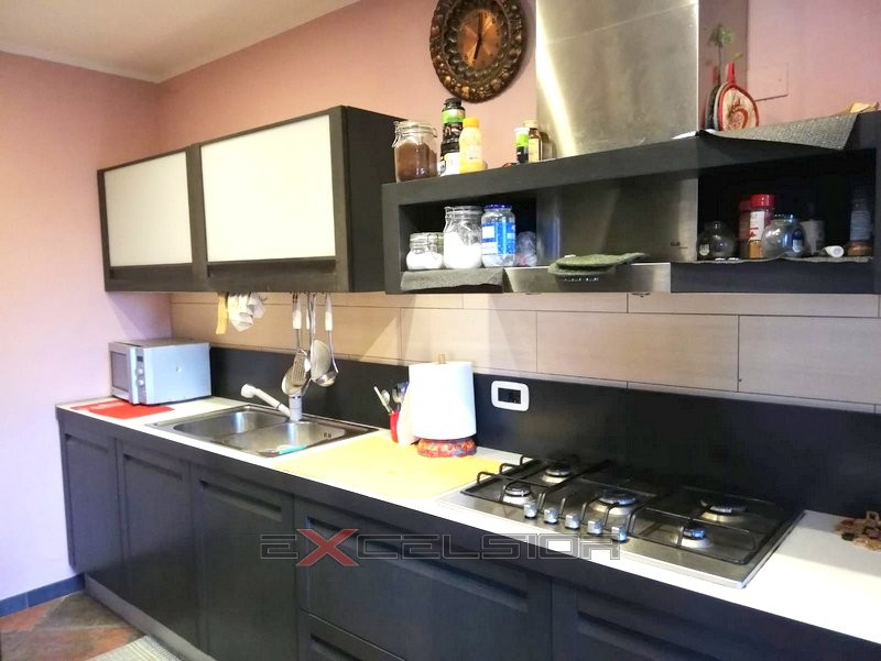 Villa Unifamiliare - Indipendente VILLADOSE vendita   C. so G. Mazzini n. 7 - Adria Agenzia Immobiliare Excelsior