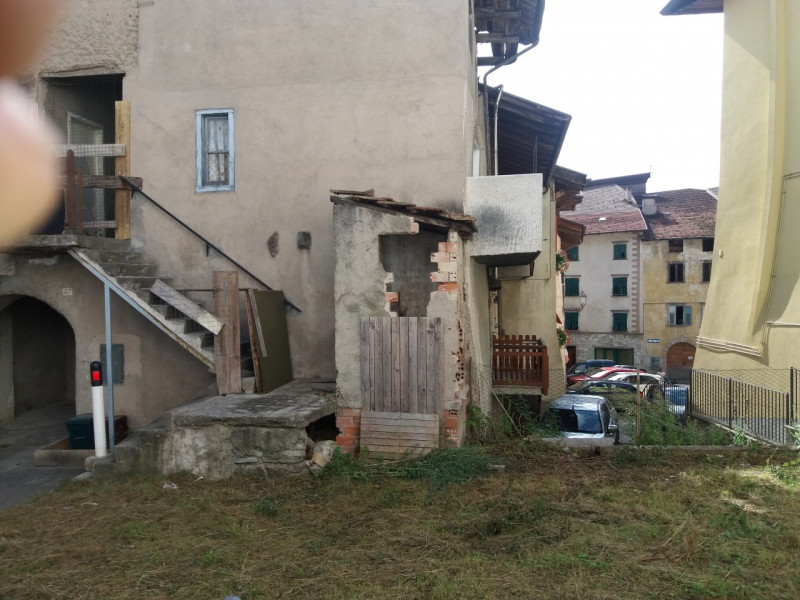 Villa Unifamiliare - Indipendente CLES vendita    Agenzia Torre Verde