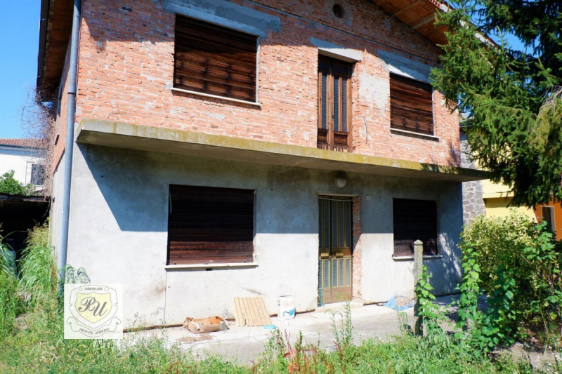 Villa Unifamiliare - Indipendente ESTE vendita   via principe umberto 54/b Immobiliare Principe Umberto