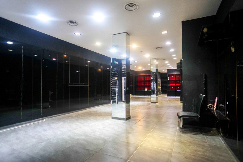 Negozio - Loc.Com. VERONA affitto  Centro Storico  Immobiliare Piasente