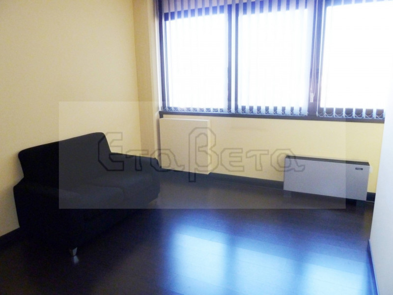 Ufficio - Loc.Com. PADOVA affitto  Zona Industriale Est Corso stati uniti Eta Beta Immobiliare