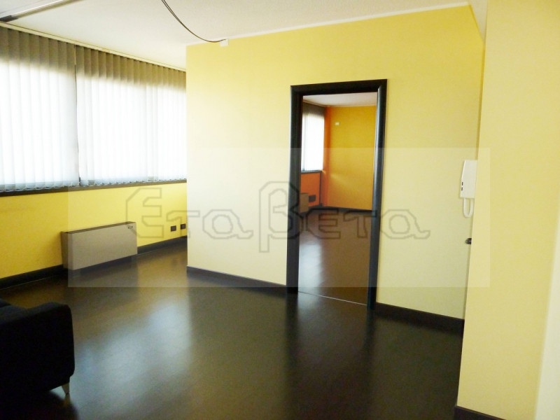 Ufficio - Loc.Com. PADOVA affitto  Zona Industriale Est Corso stati uniti Eta Beta Immobiliare