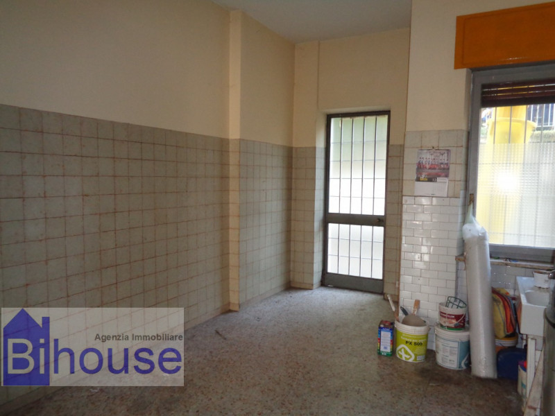 Negozio - Loc.Com. BIELLA affitto  Semicentro  Bihouse di Faresin Paolo