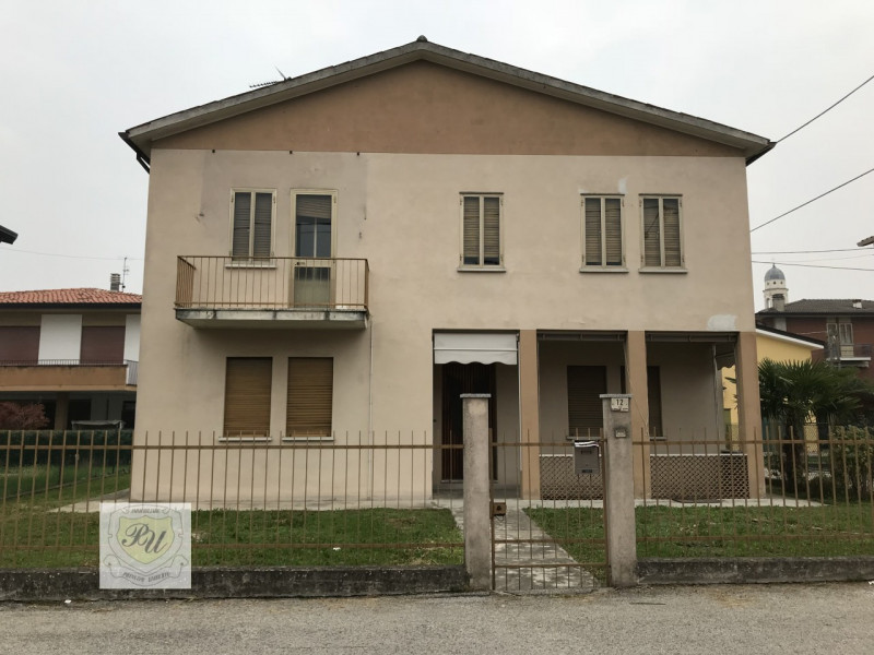  este vendita quart: este - centro immobiliare principe umberto