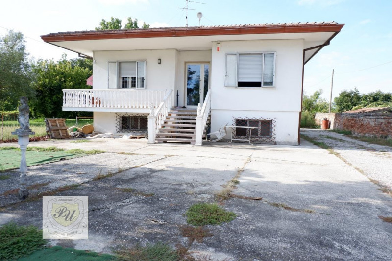 Villa Unifamiliare - Indipendente OSPEDALETTO EUGANEO vendita  Palugana Via Palugana Immobiliare Principe Umberto