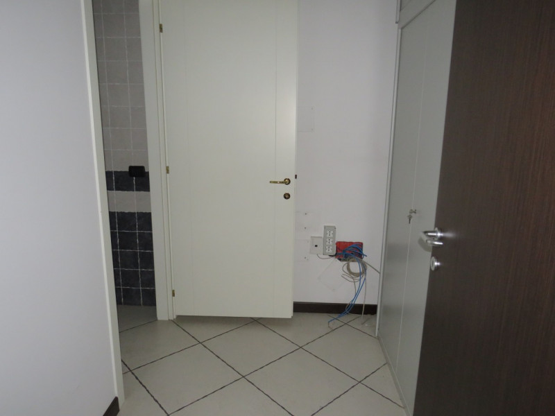 Negozio - Loc.Com. PADOVA affitto  Camin  Immobiliare Ferrarese