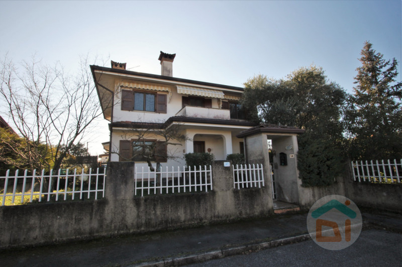 Vendita villa nuova costruzione Via Bravizze zona San Canzian d'Isonzo - Centro a San Canzian D'isonzo (GO) 217 mq