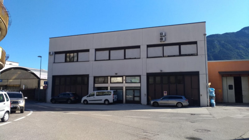 Capannone Commerciale TRENTO vendita    Agenzia Torre Verde
