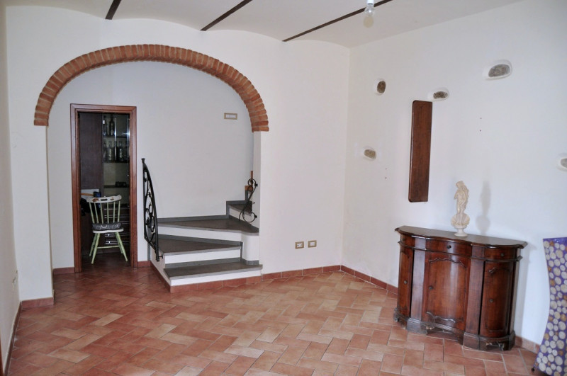 Villa Unifamiliare - Indipendente MONTEVARCHI vendita  Pestello  Studio Immobiliare Balsimelli