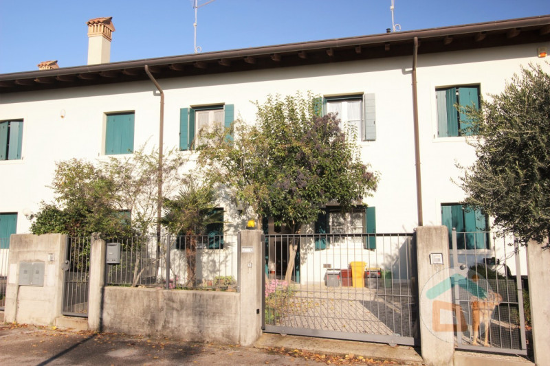 Vendita villetta a schiera nuova costruzione Lise Meitner zona Turriaco - Centro a Turriaco (GO) 144 mq