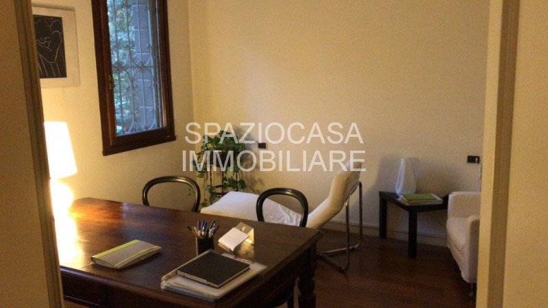 Ufficio - Loc.Com. PADOVA affitto  San Giuseppe Piazzale San Giuseppe Spaziocasa Immobiliare sas