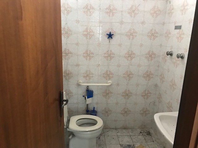 Negozio - Loc.Com. PADOVA affitto  Pio X  La Piramide Agenzia Immobiliare