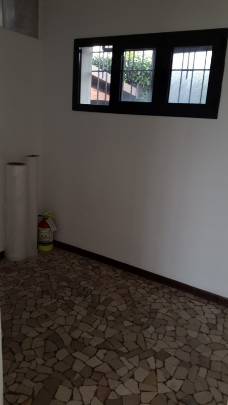 Negozio - Loc.Com. PADOVA affitto  Crocefisso via bembo Immobiliare Obizzi