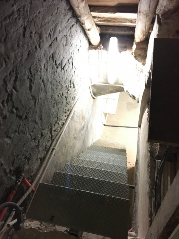 Negozio - Loc.Com. PADOVA affitto  Centro Storico Laterale Piazza della Frutta NUOVACASA IMMOBILIARE S.N.C.