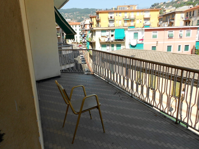 Vendita appartamento in buone condizioni Via Depino Teramo a Santa Margherita Ligure (GE) 80 mq