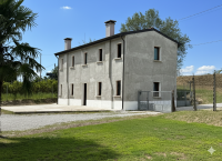 casa singola in vendita Giacciano Con Baruchella foto 000__gemini_generated_image_urdfh7urdfh7urdf.png