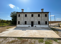 casa singola in vendita Giacciano Con Baruchella foto 002__gemini_generated_image_1sp66r1sp66r1sp6_wmk_0.png