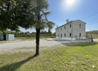 casa singola in vendita Giacciano Con Baruchella foto 056__gemini_generated_image_cyn1bbcyn1bbcyn1_wmk_0.png