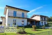 villa in vendita Candelo foto 003__esterno_dietro.jpg