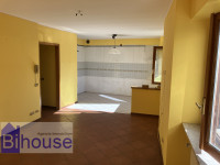 casa a schiera in vendita Valdilana foto 011__cucina-stato-attuale_wmk_0.jpg