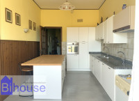 appartamento in vendita Biella foto 001__presentazione_seconda_vista_cucina_riammodernata.jpg