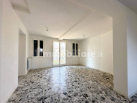 casa singola in vendita Mirandola foto 003__3.jpg