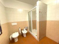 appartamento in vendita Cavezzo foto 011__AmpioBagno.jpg