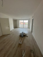 appartamento in vendita Selvazzano Dentro foto 002__caselle_appartamento_living.jpg